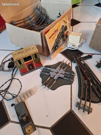 Coffret Train électrique JEP échelle 0 – 3 Voies Et Accessoires – Vintage