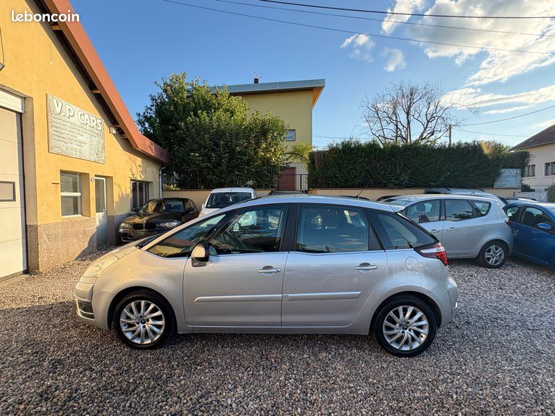 Citröen c4 picasso 1.6 hdi 112ch automatique feux de jours léd/gps/radar de 2013 revisé et garantie (image 4)