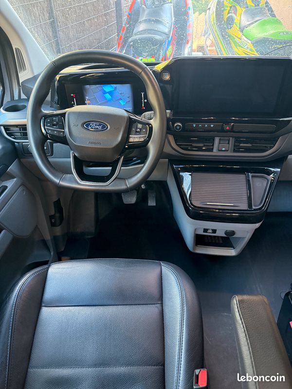 Ford custom transit (image 2)