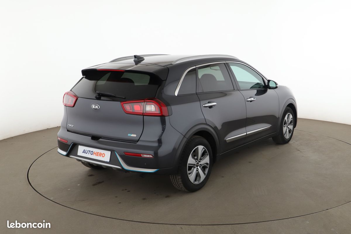 Kia Niro 1.6 GDi Plug-In Hybrid Premium DCT6 141 ch (image 3)