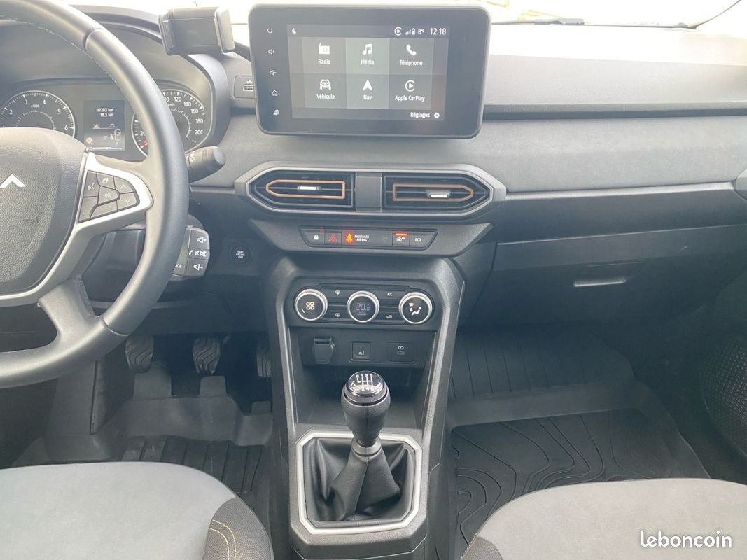 DACIA JOGGER 1.0 TCE 5 places EXTREME + Attelage Carplay Caméra de recul Garantie constructeur 2027 (image 10)