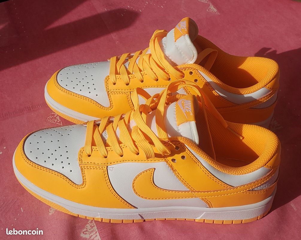 NIKE low neuves Chaussures