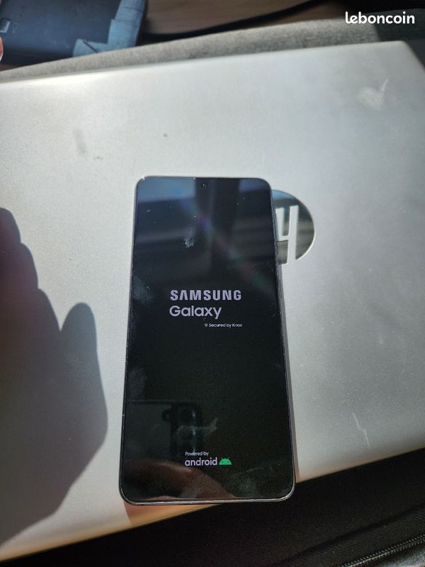Samsung S21 (image 4)