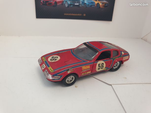 Ferrari 365 GTS Solido 1/18 – modèle métal – collection