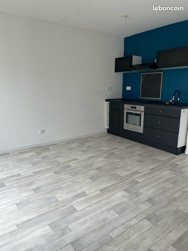 Appartement a louer plaisir - 1 pièce(s) - 30 m2 - Surfyn