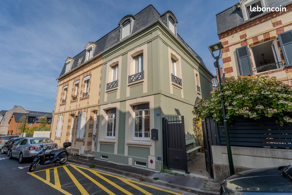 Maison 8 pièces 140 m² · à Villerville · 140 m² · 835 000 €