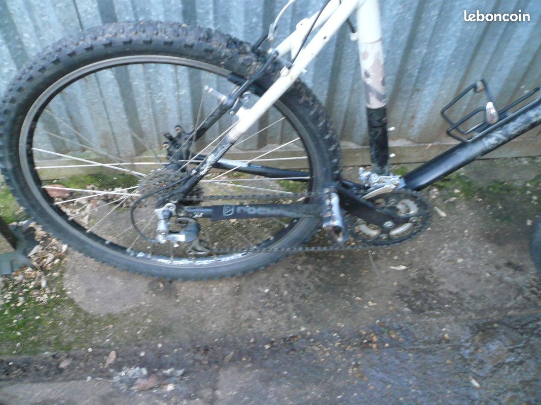 Vélo VTT 26 pouces Rockrider Btwin très bon état, révisé taille L (image 6)