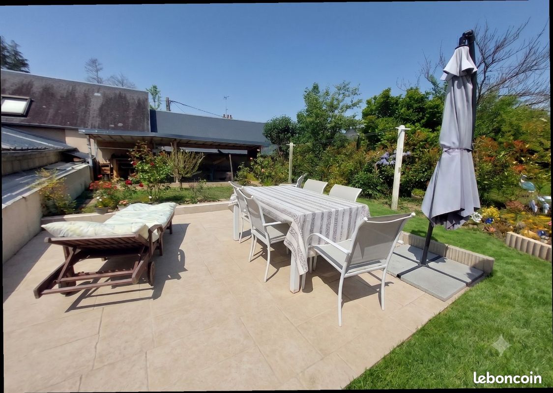 Maison 5 pièces 142 m² · à Grandparigny · 142 m² · 152 000 €