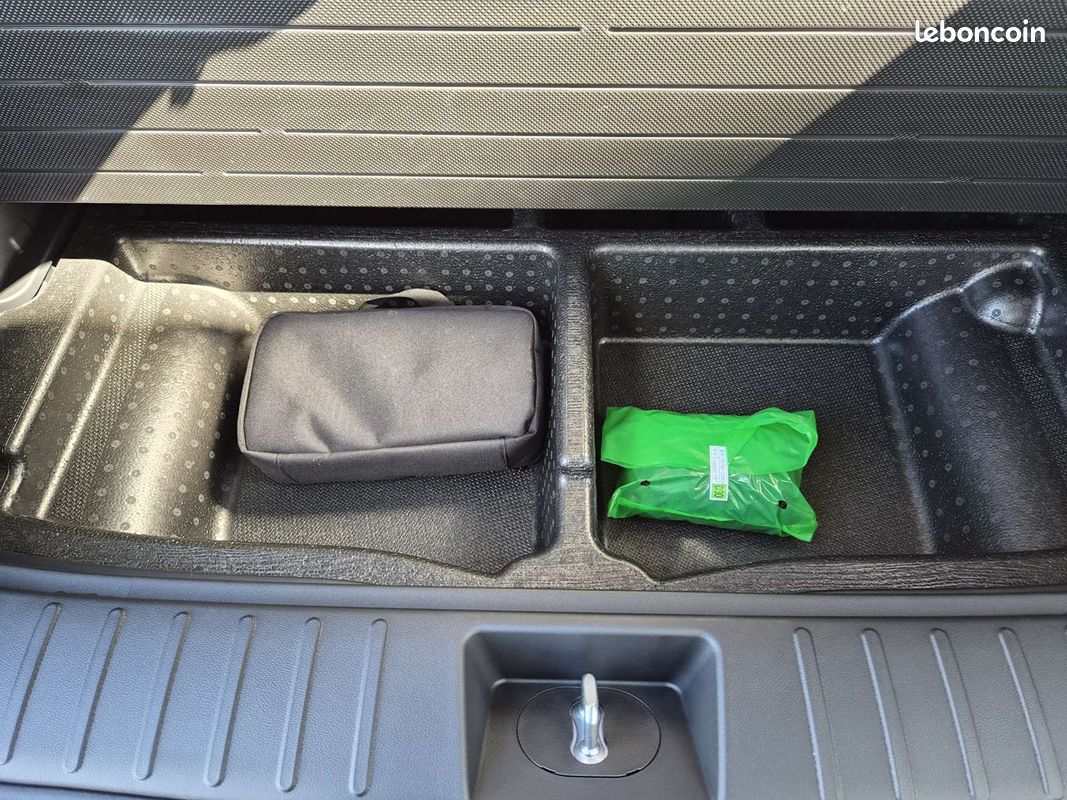 Hyundai TUCSON 1.6 T-GDI 239CH HYBRID N LINE CREATIVE (image 12)