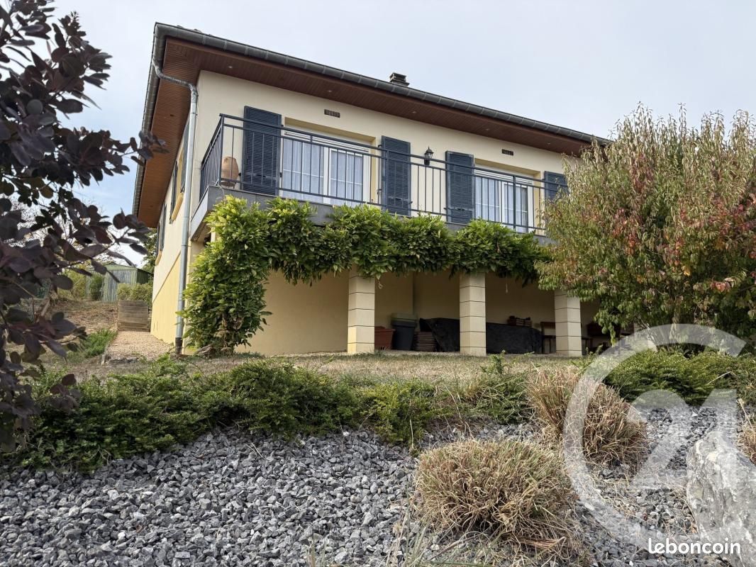 Maison 6 pièces 155 m² · à Hatrize · 155 m² · 349 500 €