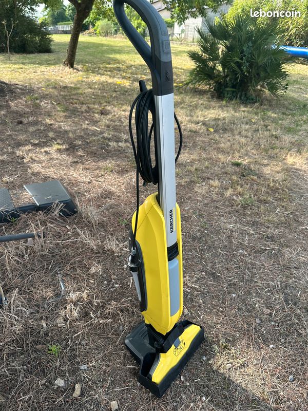 Aspirateur lavant KARSHER (image 1)