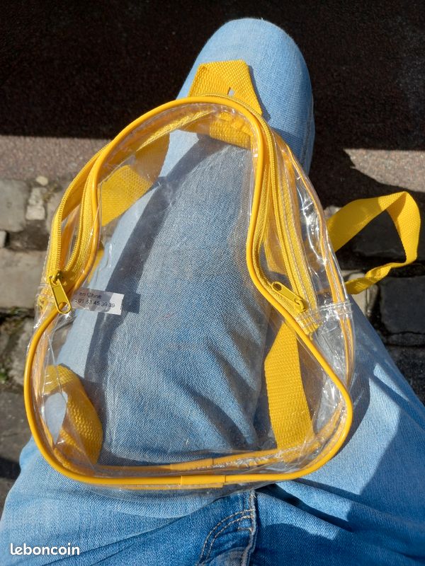Sac à dos transparent (image 1)