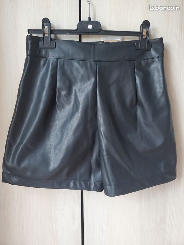 Short kiabi (image 2)