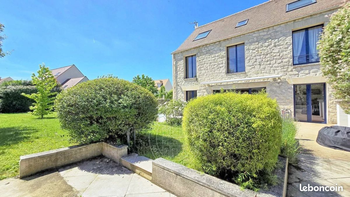 Maison 7 pièces 222 m² · à Senlis · 222 m² · 530 000 €