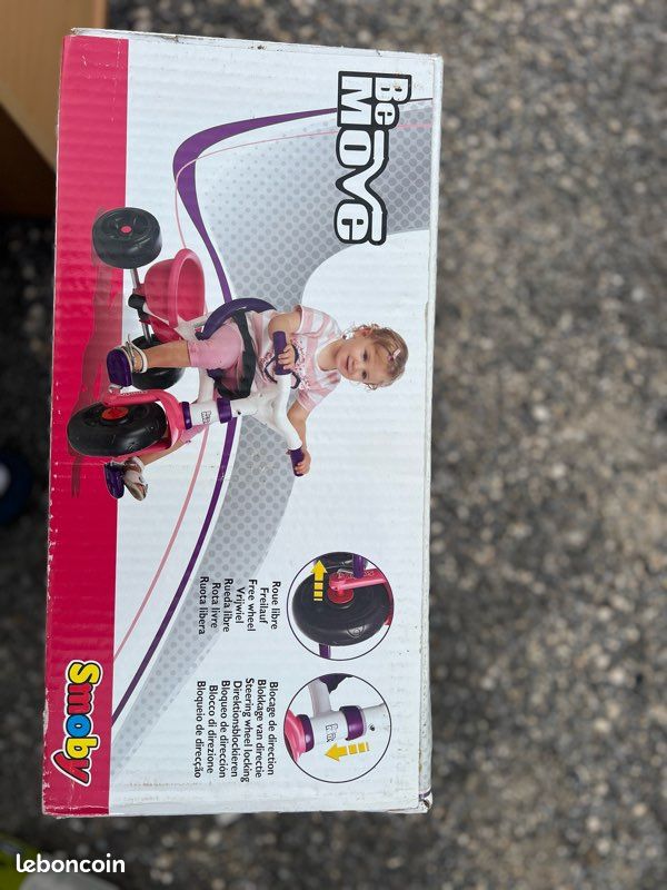 Tricycle Smoby - 15 mois - neuf (image 2)