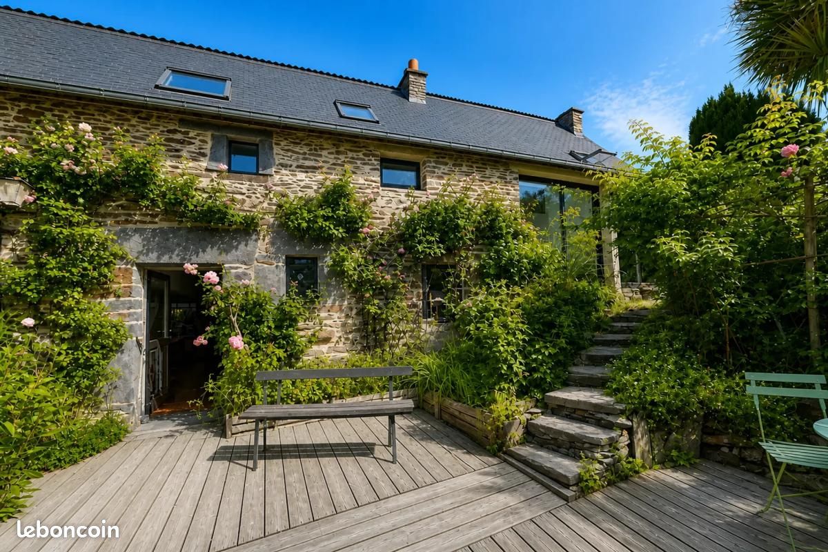 Maison 5 pièces 183 m² · à Carentoir · 183 m² · 259 000 €
