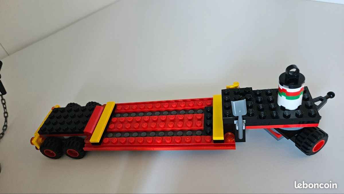 Lego City 60183 Le transporteur d'hélicoptère (incomplet) (image 6)