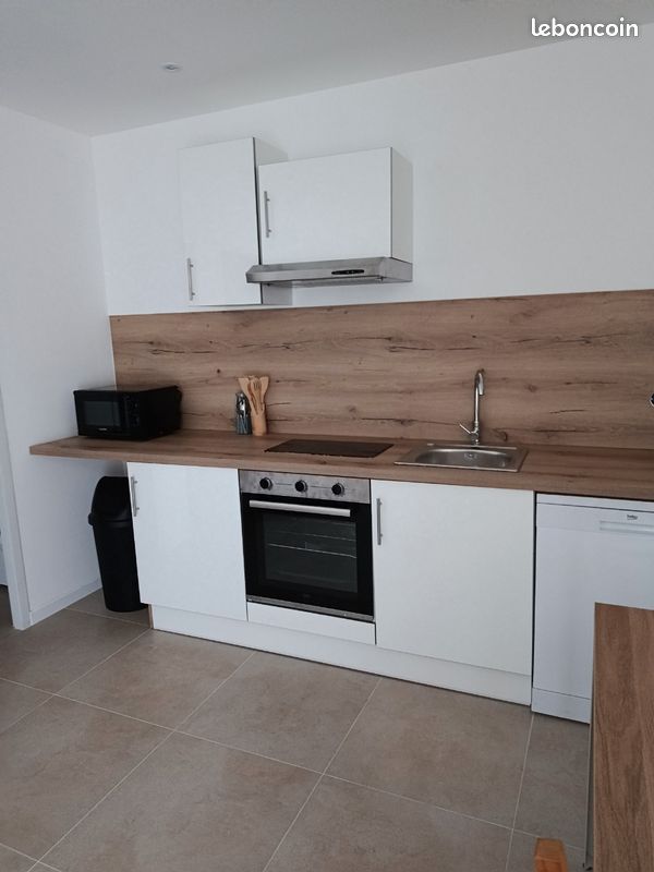Appartement 1 pièce 32 m² · à Vinon-sur-Verdon · 32 m² · 750 €/mois