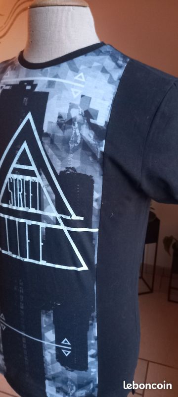 Tee shirt noir long fantaisie taille M (image 2)