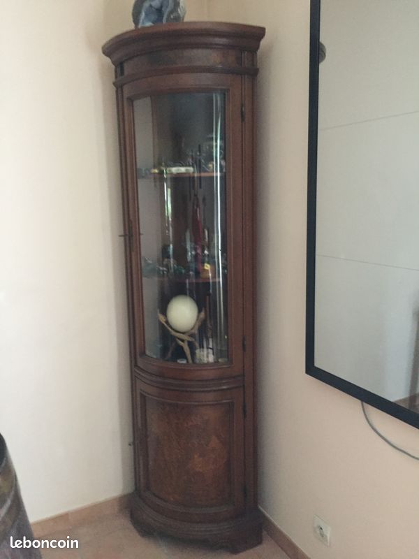 Meuble vitrine d'angle (image 1)