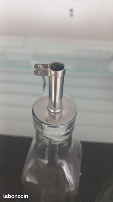 Lot de 3 bouteilles à huile pimentée avec bec verseur (image 2)