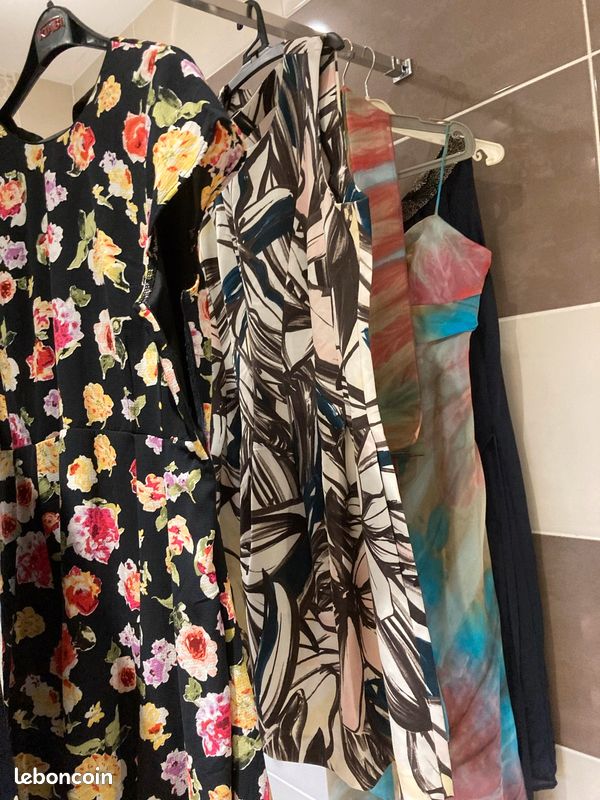 Robes tailles 38/40 (image 2)