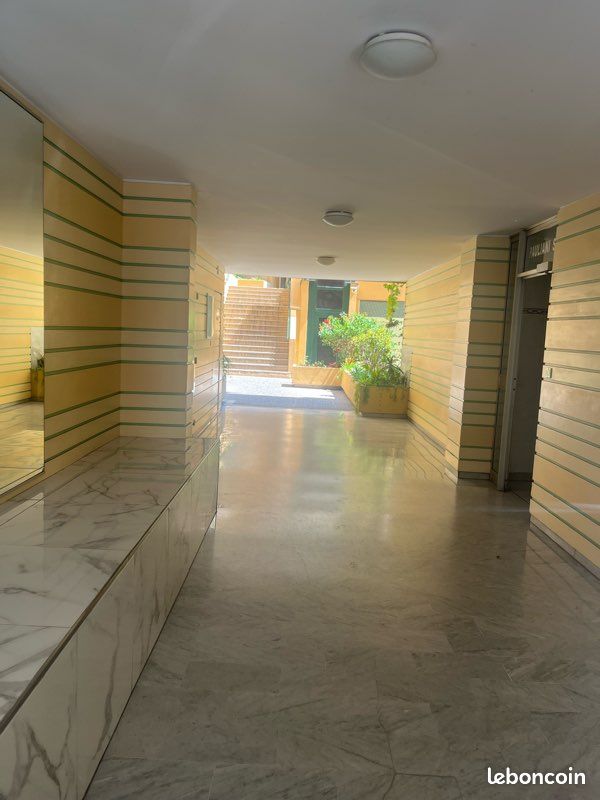 Appartement 3 pièces 67 m² · à Nice · 67 m² · 330 000 €
