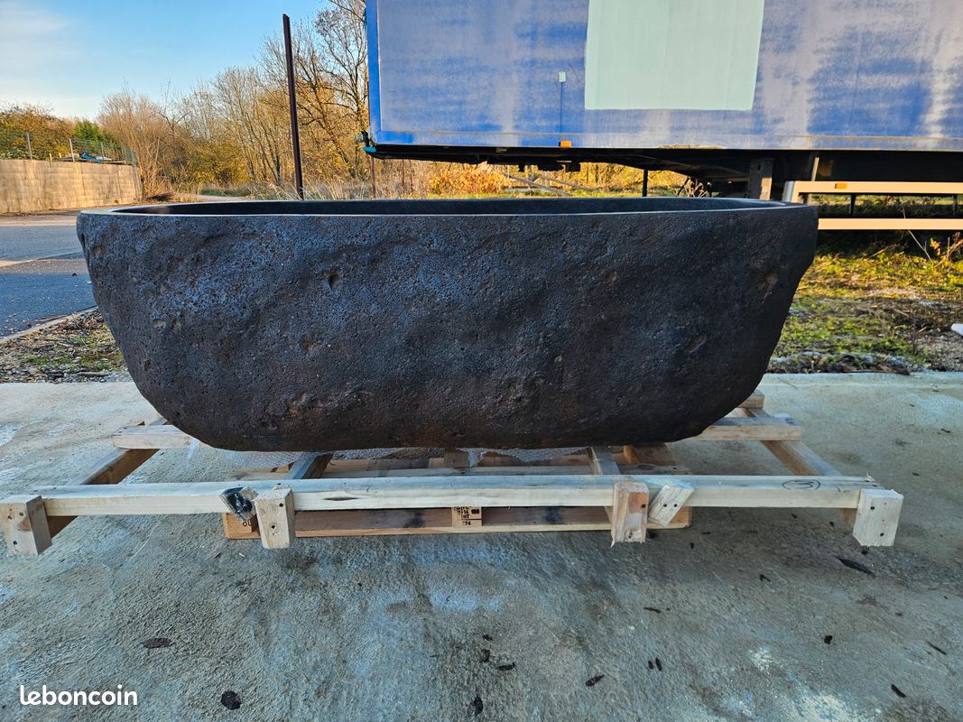 ❤️ Baignoire en pierre naturelle – Un luxe minéral réservé aux intérieurs d’exception pour une salle de bains haut de gamme (image 4)