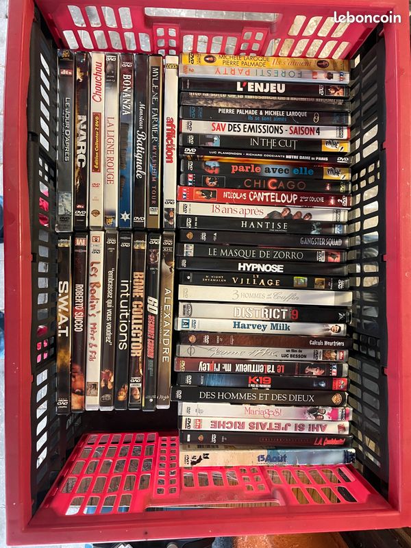 Lot de 70 DVD divers état neuf faire offre (image 1)