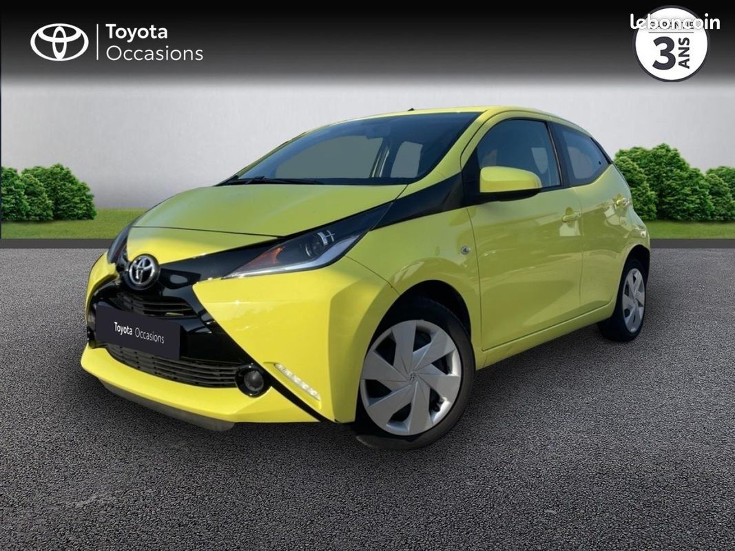 Toyota Aygo 1.0 VVT-i 72ch x-play 5p (image 1)