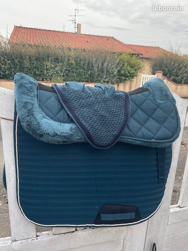 Ensemble tapis amortisseur bonnet cheval (image 1)