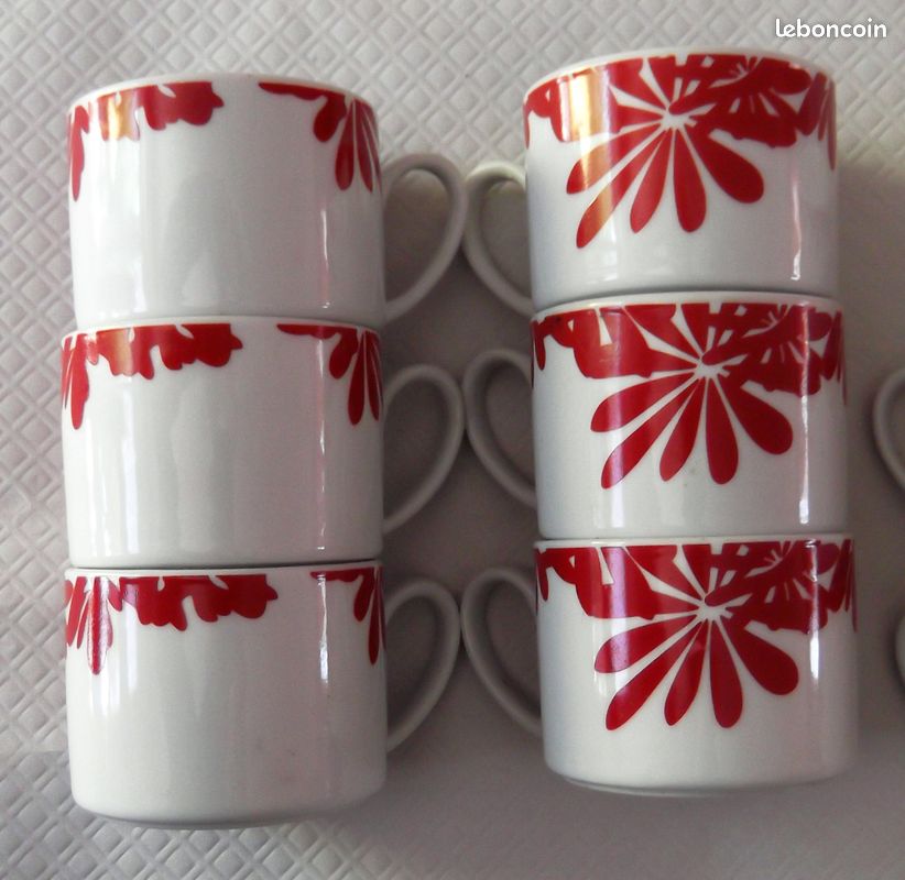 11 tasses à café en porcelaine CHRISS G vintage (image 9)