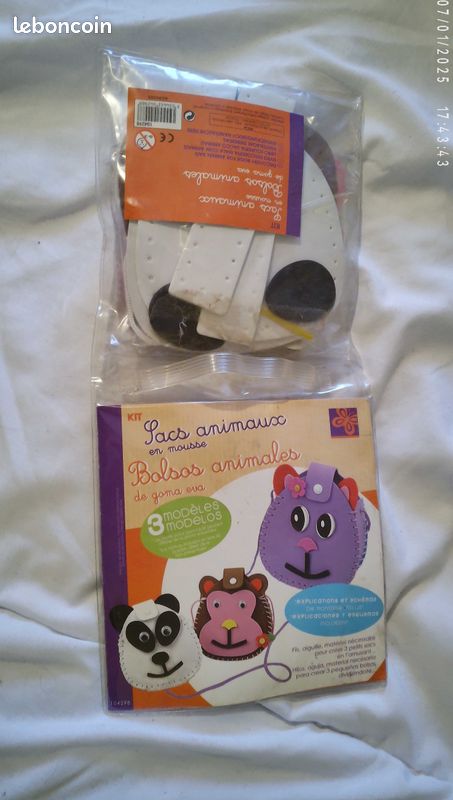 Loisirs créatifs enfant --CREER 3 petits sacs en mousse ++NEUF (image 1)