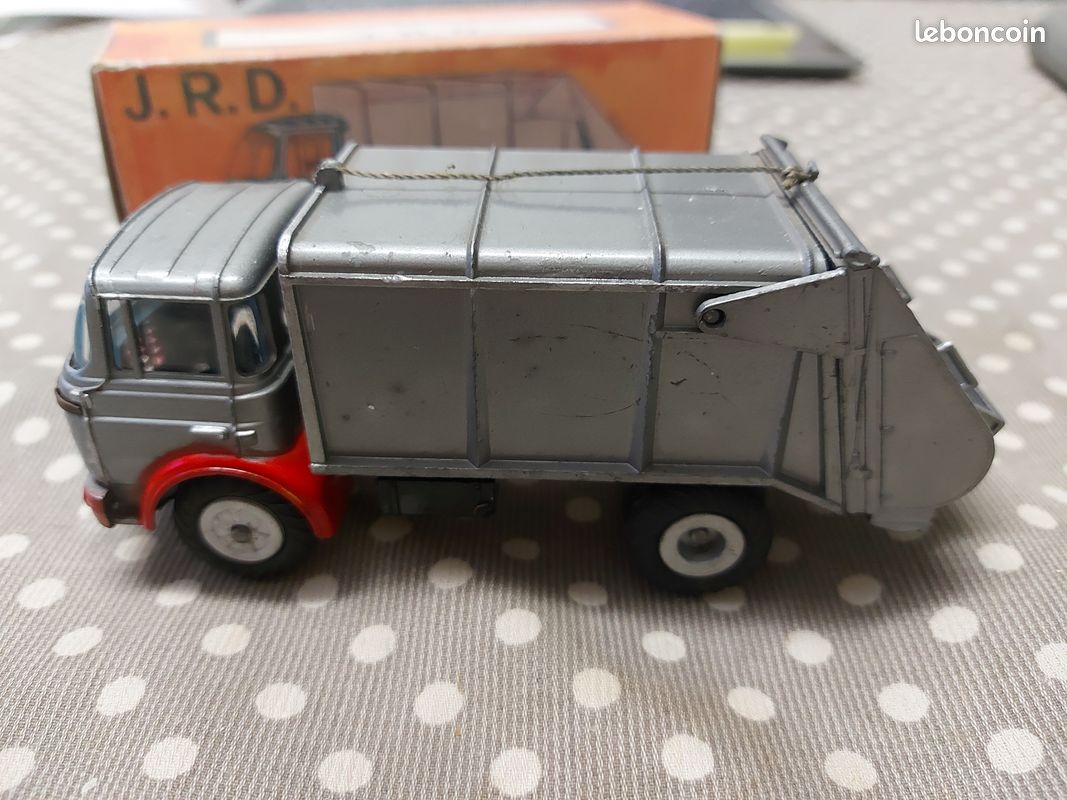 Berliet - GAK Dépanneuse Autoroute - CIJ Europarc - 1/43 - Autos Miniatures Berliet - GAK Dépanneuse Autoroute - CIJ Europarc - 1/43 - Autos Miniatures