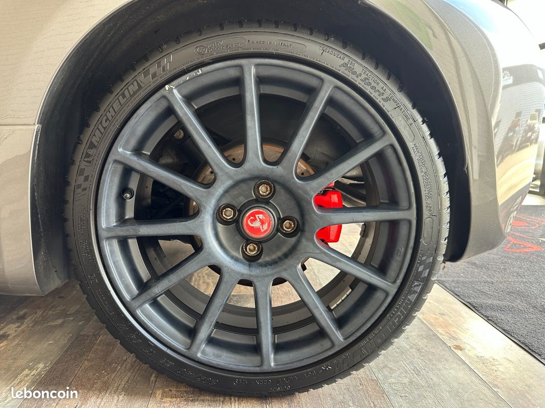 ABARTH 595 1.4 T-Jet Competizione Ligne AKRA + Pack Carbone + Beats Audio (image 22)