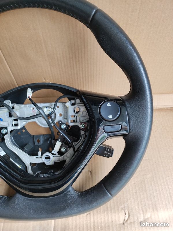 Volant Aygo C1 108 (image 3)