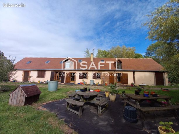 Propriété 7 pièces 160 m²