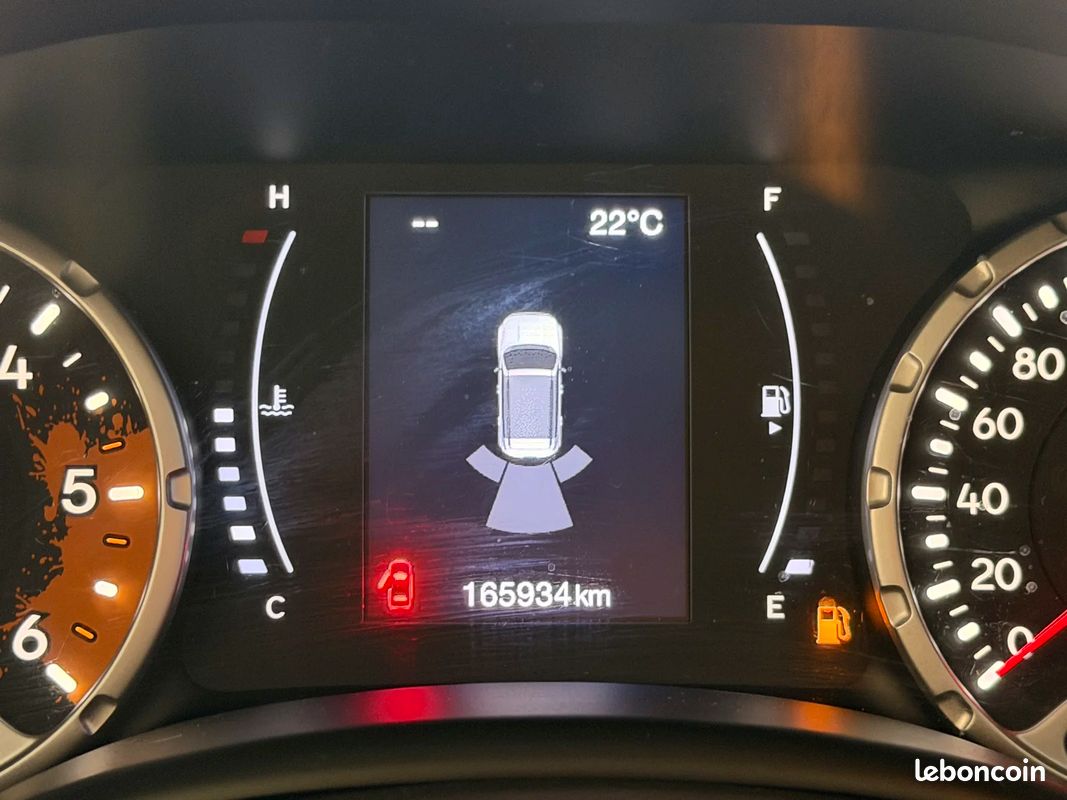 Jeep RENEGADE Longitude 1.6 CRD 120ch ~ TOIT OUVRANT ~ APPLE CARPLAY (image 34)