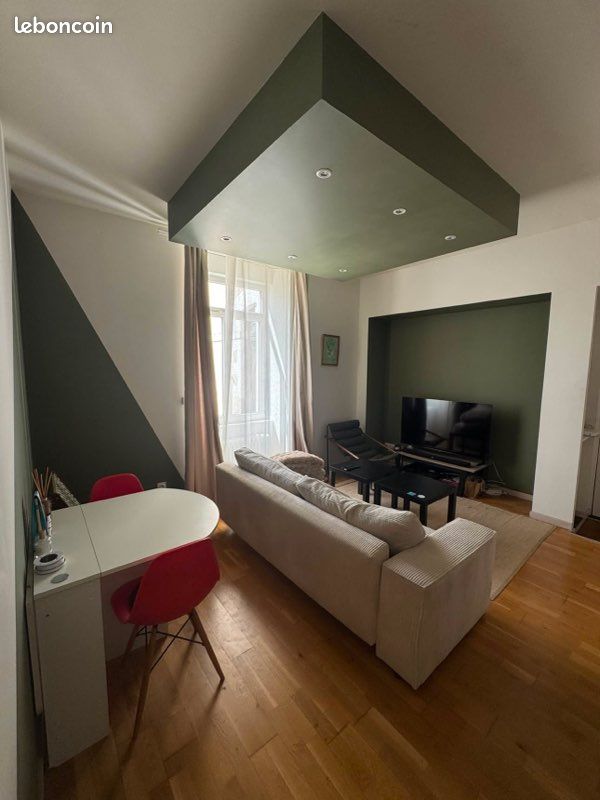 Appartement 3 pièces 65 m² · à Laval · 65 m² · 950 €