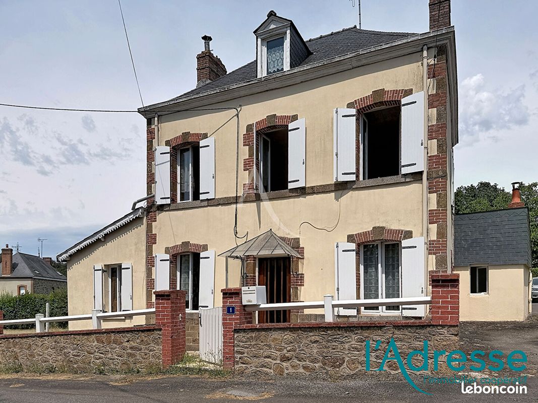 Maison 4 pièces 95 m² · à Ernée · 95 m² · 68 900 €