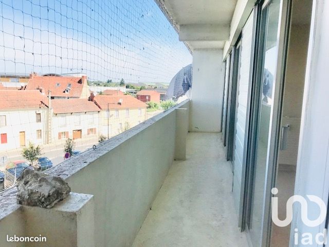 Appartement 2 pièces 48 m² · à Montluçon · 48 m² · 21 000 €