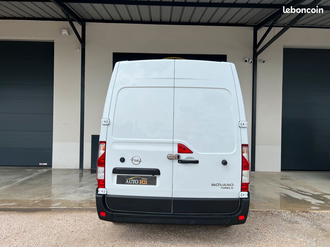 Opel MOVANO 2.3 DCI 135 CH BITURBO F3300 L2H2 3.5T 3 PLACES/ CAMERA DE RECUL/CARPLAY/ LED/ GPS/ CLIM/REPRISE POSSIBLE/FINANCEMENT POSSIBLE (image 5)