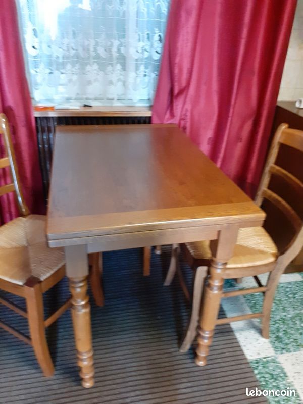 Table et chaises (image 2)