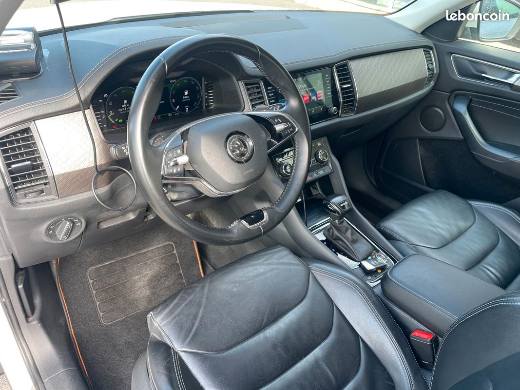 Skoda kodiaq 2.0 tdi 150 ch style dsg7 7 places / tva recuperable (image 4)