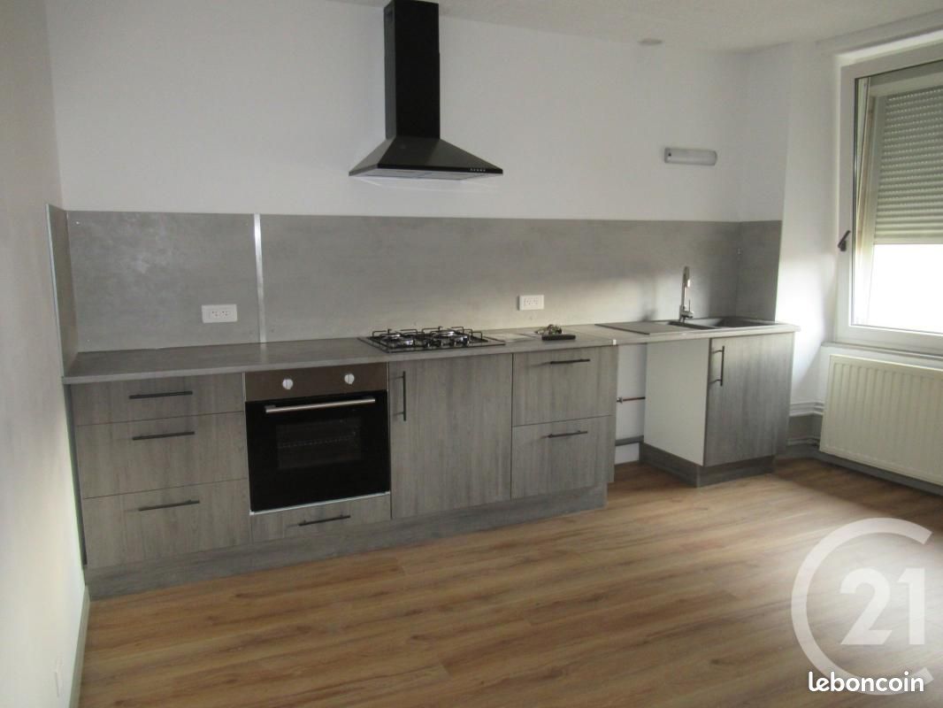 Appartement 3 pièces 90 m² · à Héricourt · 90 m² · 89 000 €