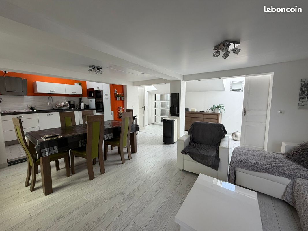 Maison 4 pièces 69 m² · à Dives-sur-Mer · 69 m² · 260 000 €