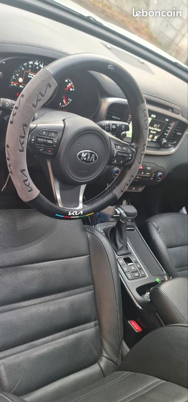 Kia sorento (image 2)