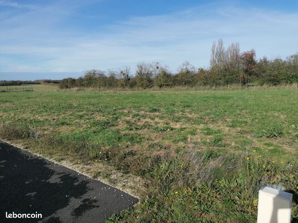 Terrain 557 m² Sèvres-Anxaumont