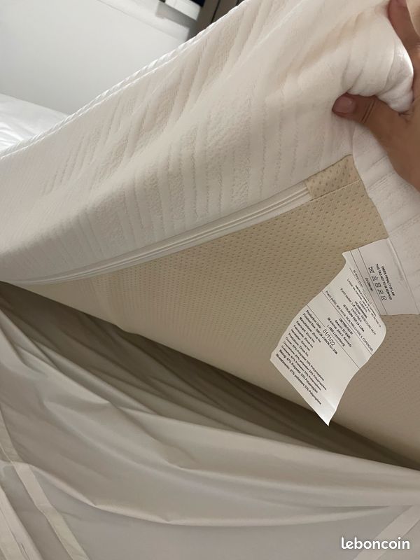 Lit et matelas tout neuf 180/200 (image 2)