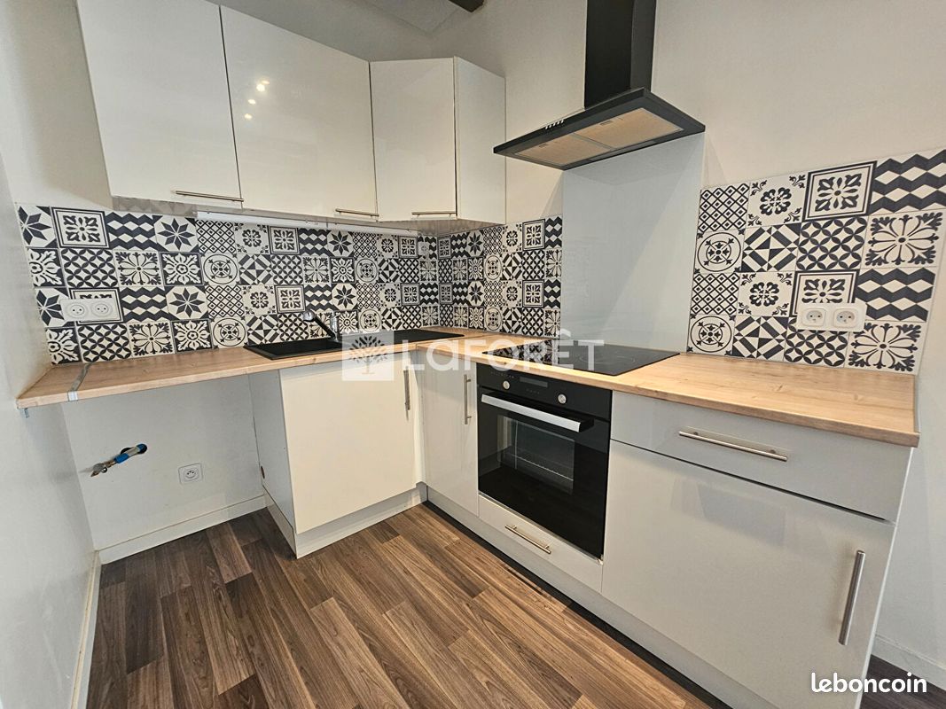 Appartement 3 pièces 72 m² · à Le Coteau · 72 m² · 615 €/mois